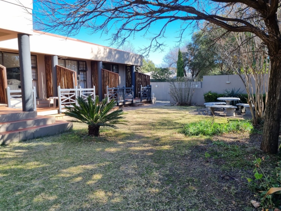 10 Bedroom Property for Sale in Dan Pienaar Free State